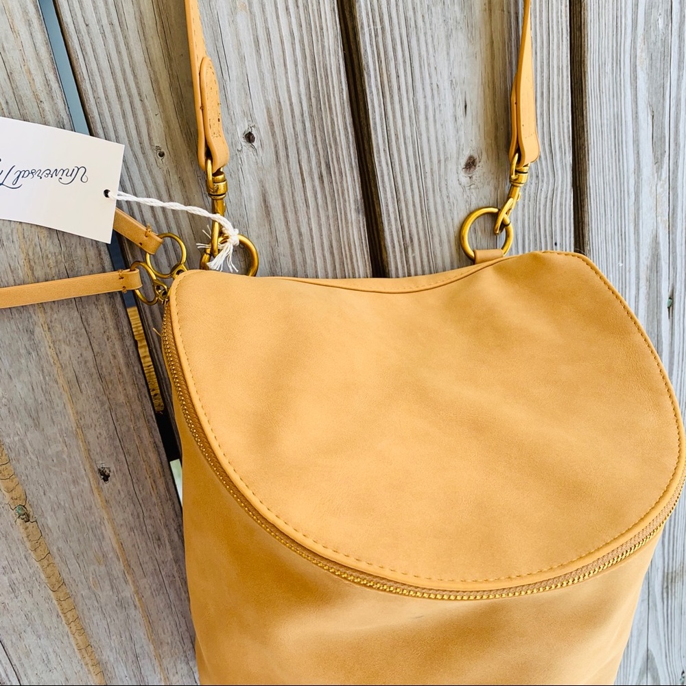 NWT Universal Thread Camel Suede Bucket Bag - Picture 7 of 8